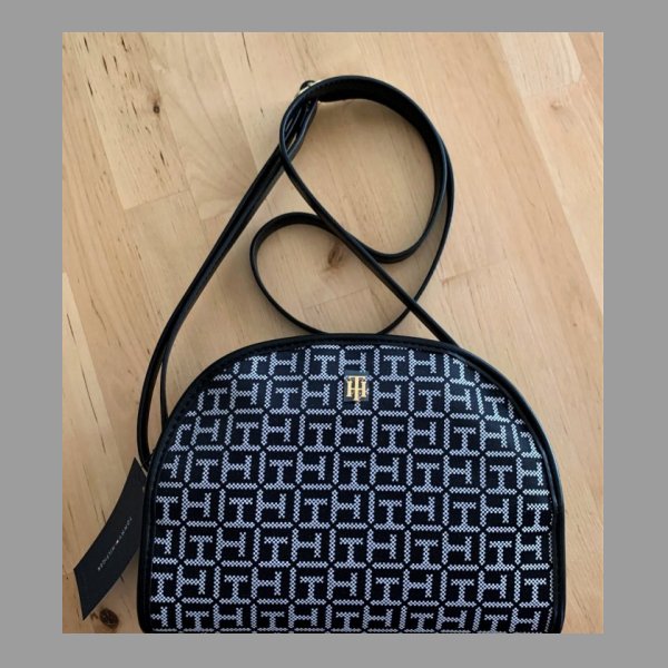 Crossbody, kabelka TOMMY HILFIGER s visačkou