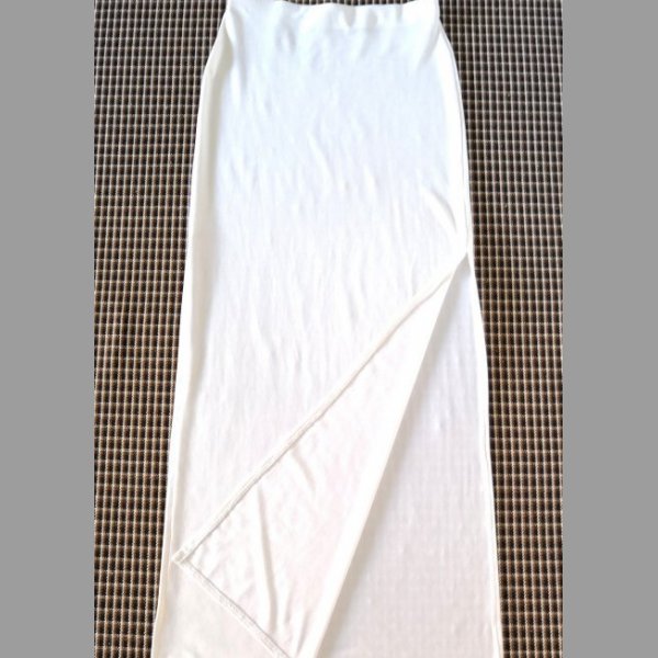 Bílá maxi sukně
