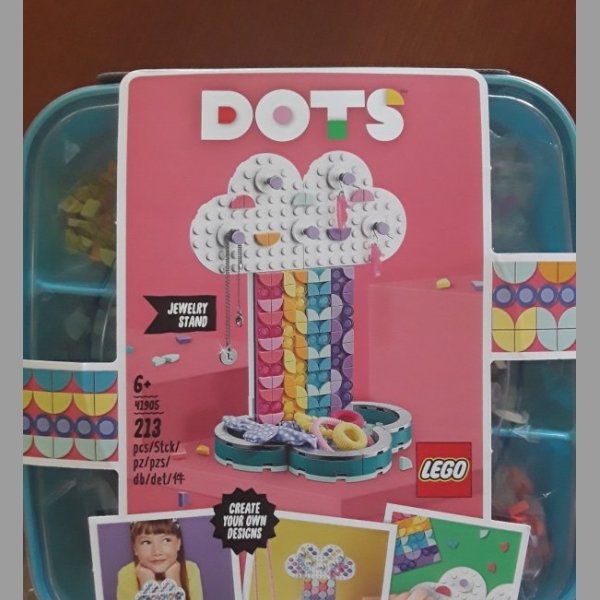 Lego dots stojan na sperky