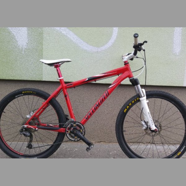 Horské kolo Specialized Rockhopper, ram 19, kola 26’’