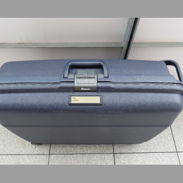 Skořepinový kufr na kolečkách (odběr Brno)