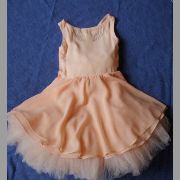 Dívčí šaty s tuti spodničkou - vel. 128 (7-8 let)