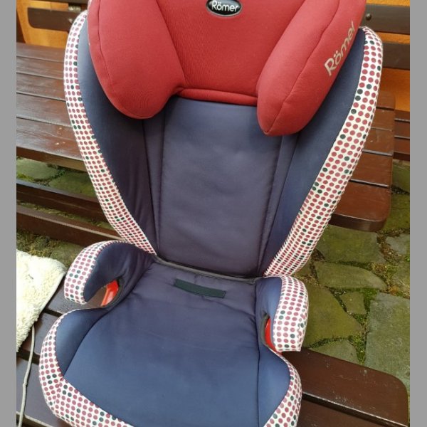 Autosedačka Romer Kidfix 15-36 kg