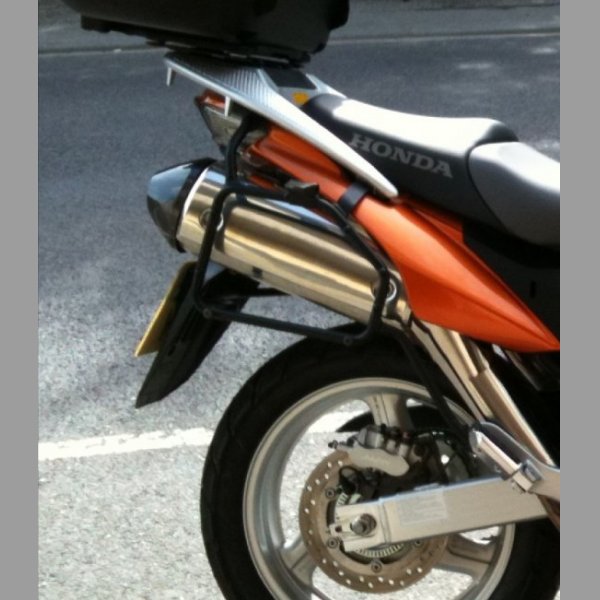 Honda varadero XL1000V SD02 od 2007 givi monokey kufry