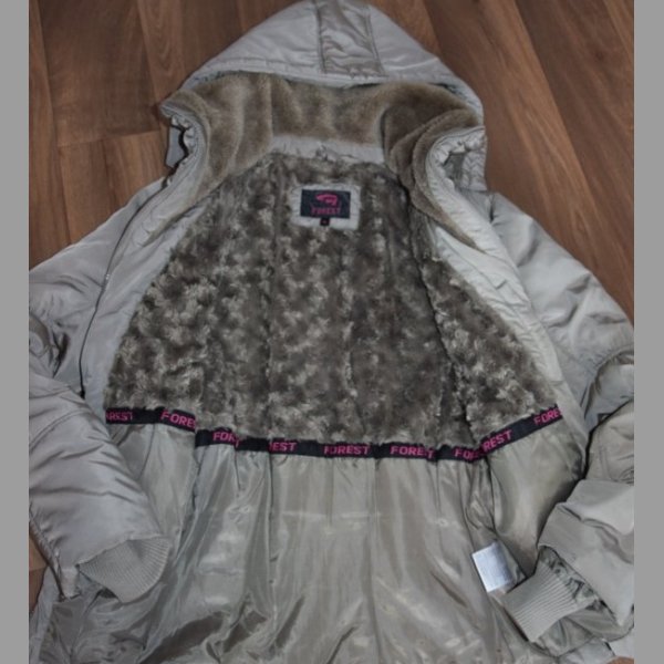 Dívčí / dámská zimní bunda - kabát zn.FOREST vel.M