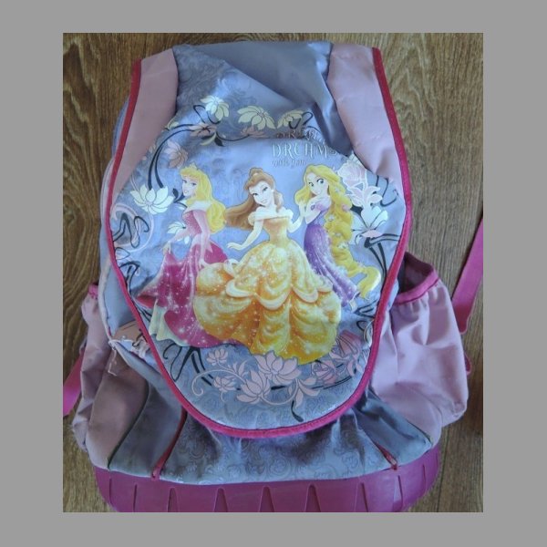 Anatomické tašky do školy Kočičky a Princess