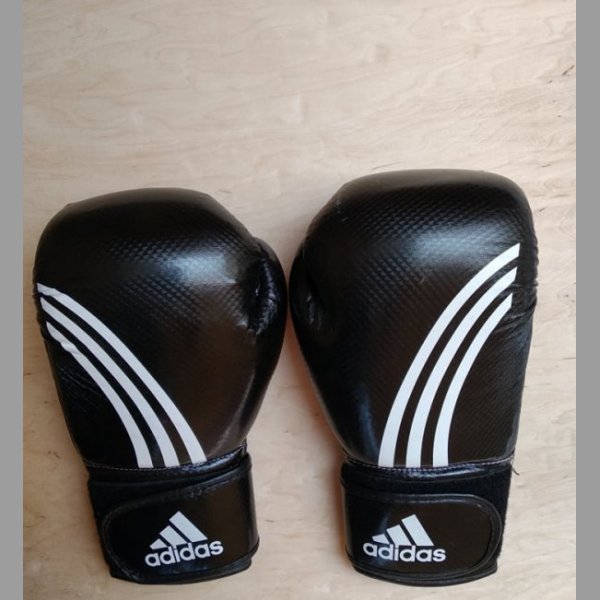 Boxerské rukavice Adidas 10 oz