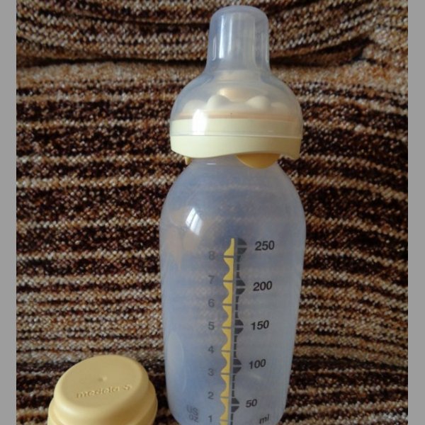 Antikoliková kojenecká láhev Medela