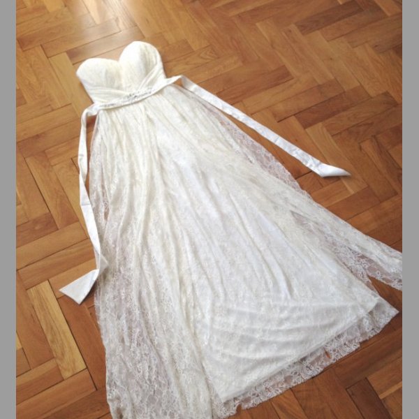 Svatební šaty Lipsy (36-38), nové