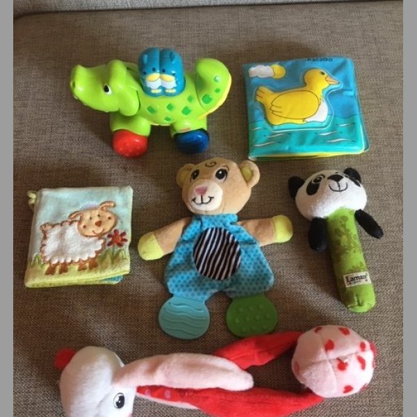 Sada hraček - Lamaze, Fischer price, Playgro, ...