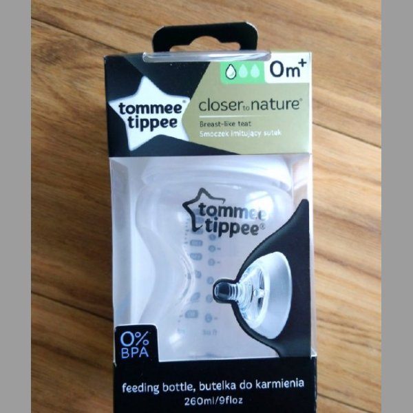 Nová kojenecká láhev Tommee Tippee C2N 260 ml