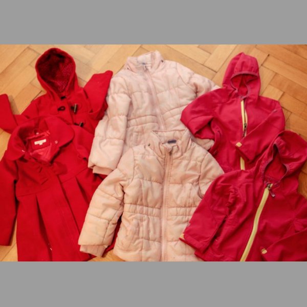 Dívčí bundy a kabátky pro dvojčata (vel. 110-116)