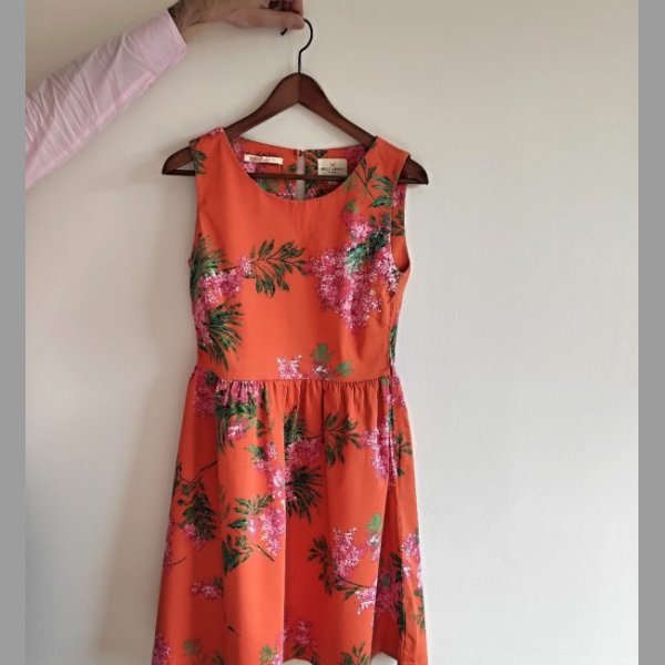 Letní oranžové šaty Lindex