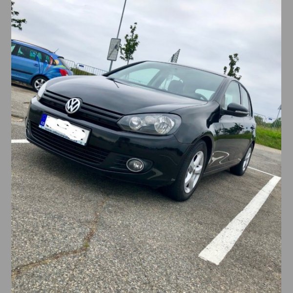 VW Golf 6 2,0 Tdi 81 KW Pěkný Servisovaný 2sady pneu