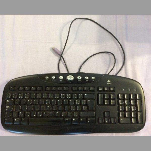 Klávesnice Logitech černá PLNĚ FUNKČNÍ