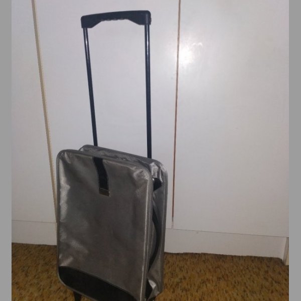 Kufr na koleckach,cestovni taska
