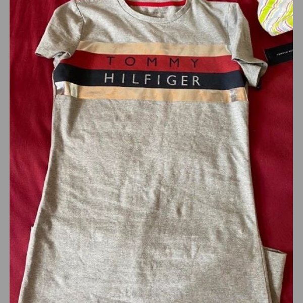 Šaty Tommy Hilfiger